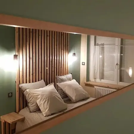 Chez Philomene Apartment