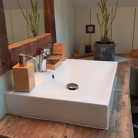 Chez Philomene Apartment *
